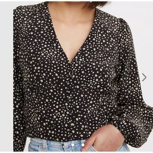 Levi’s Sophia Puff Sleeve Black Floral Top